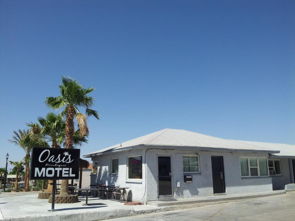 Oasis Boutique Motel ボルダーシティ エクステリア 写真